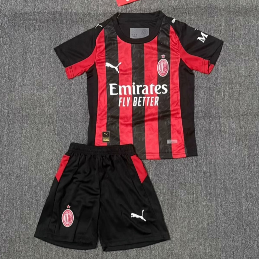25/26 Ensemble Enfant AC Milan Domicile