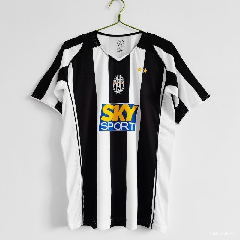 Juventus 2004/05 Home Retro Jersey