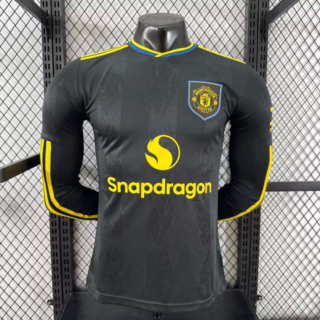 Manchester United 2025/26 Third Player Long Sleeve Jersey