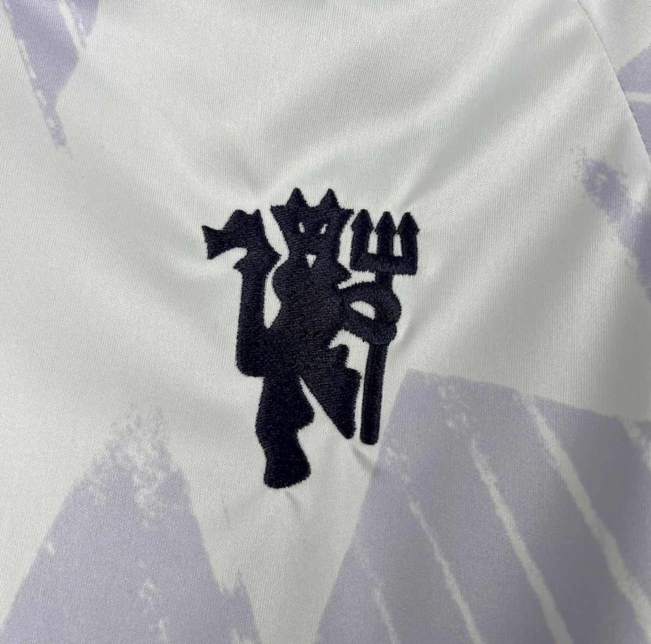 Manchester United 2025/26 Away Jersey