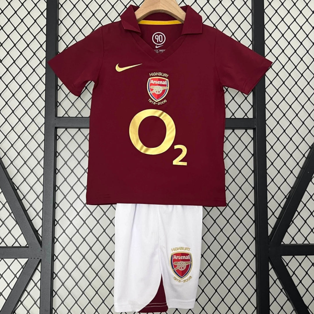 Arsenal 2005/06 Kids Home Retro Kit