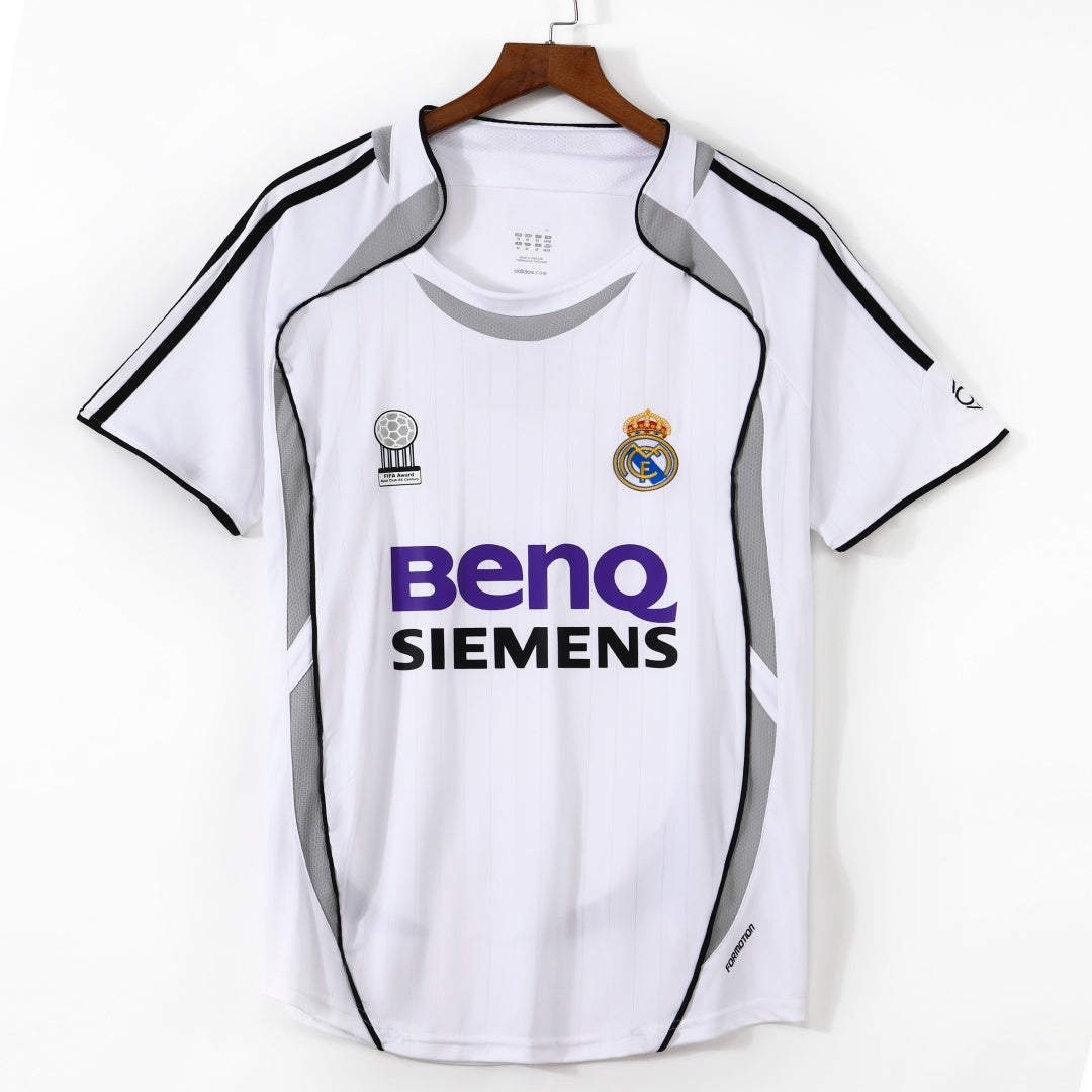 Real Madrid 2006/07 Home Retro Jersey