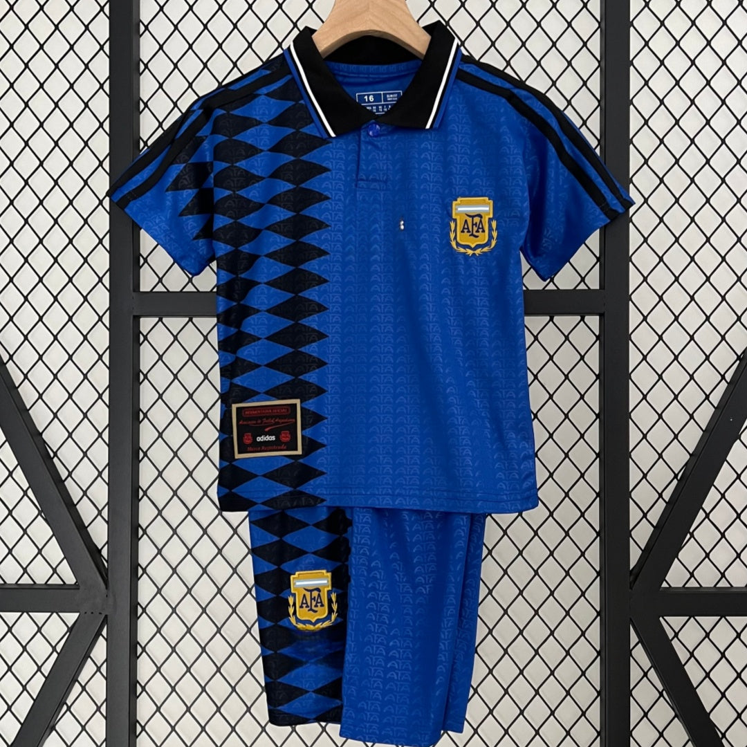 Argentina 2005/06 Kids Home Retro Kit