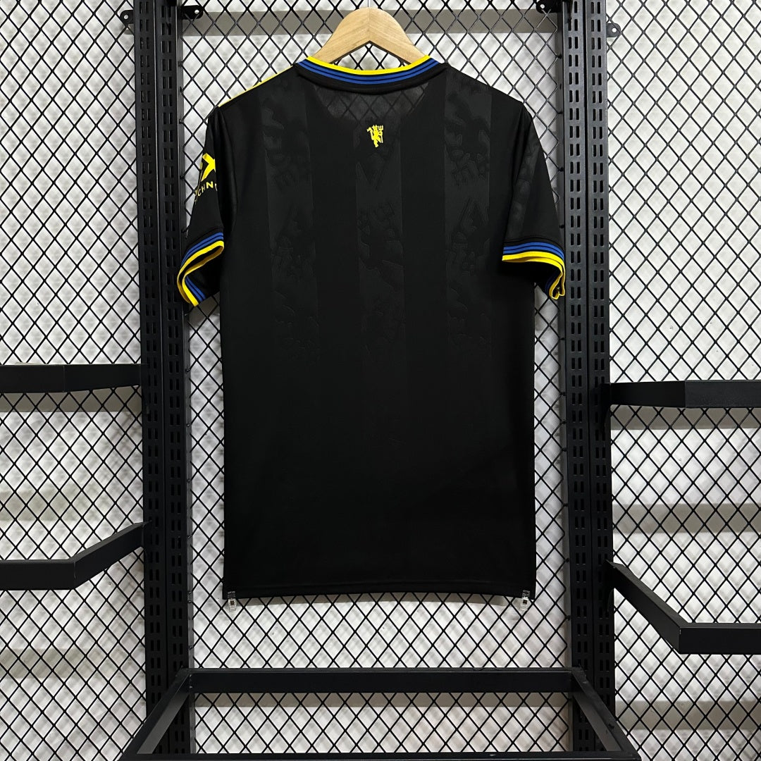 Manchester United 2025/26 Third Jersey