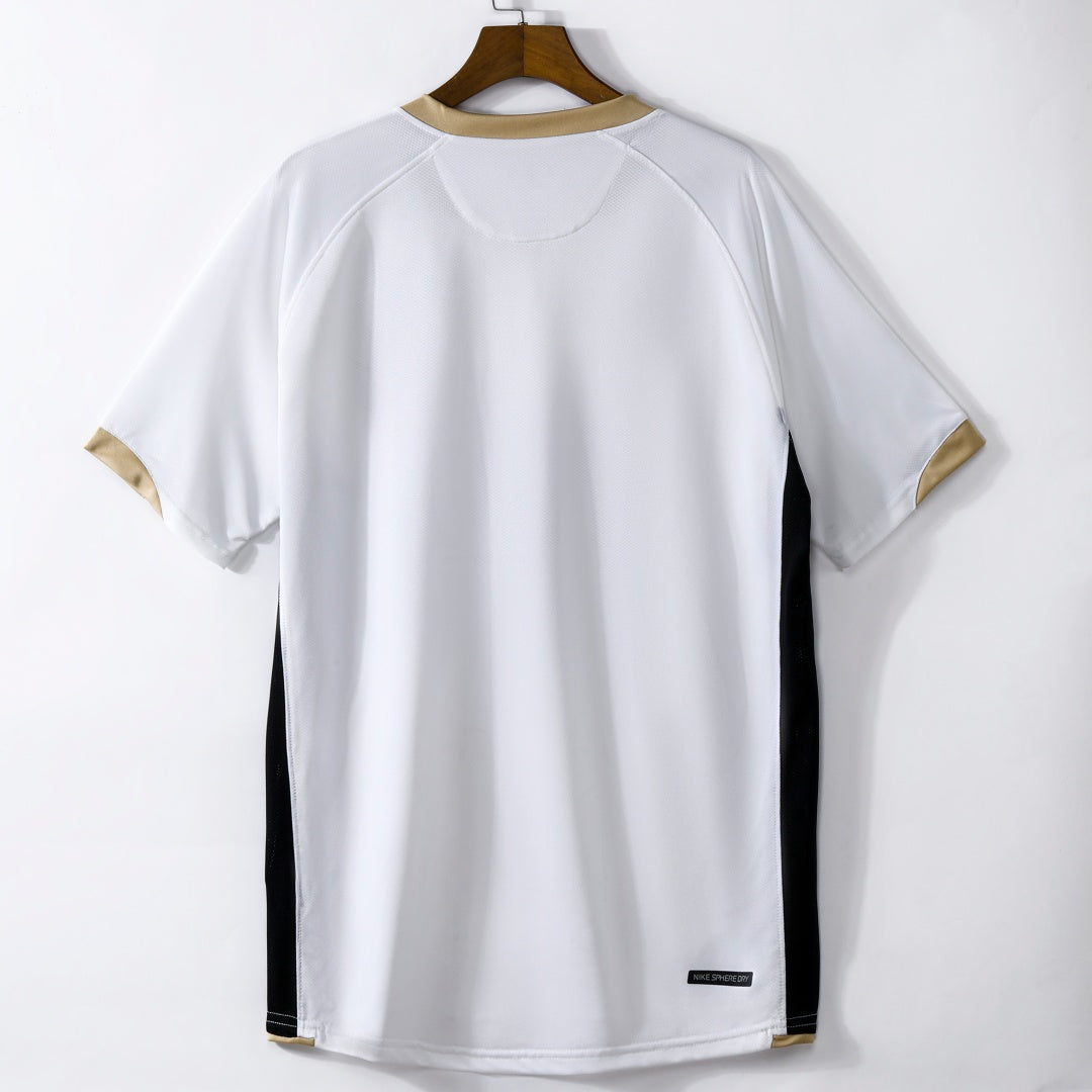 Manchester United 2006/07 Away Retro Jersey