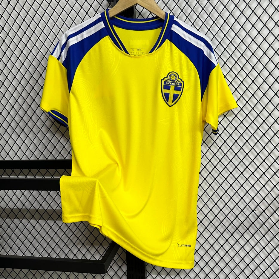 Sweden 2025/26 Home Jersey