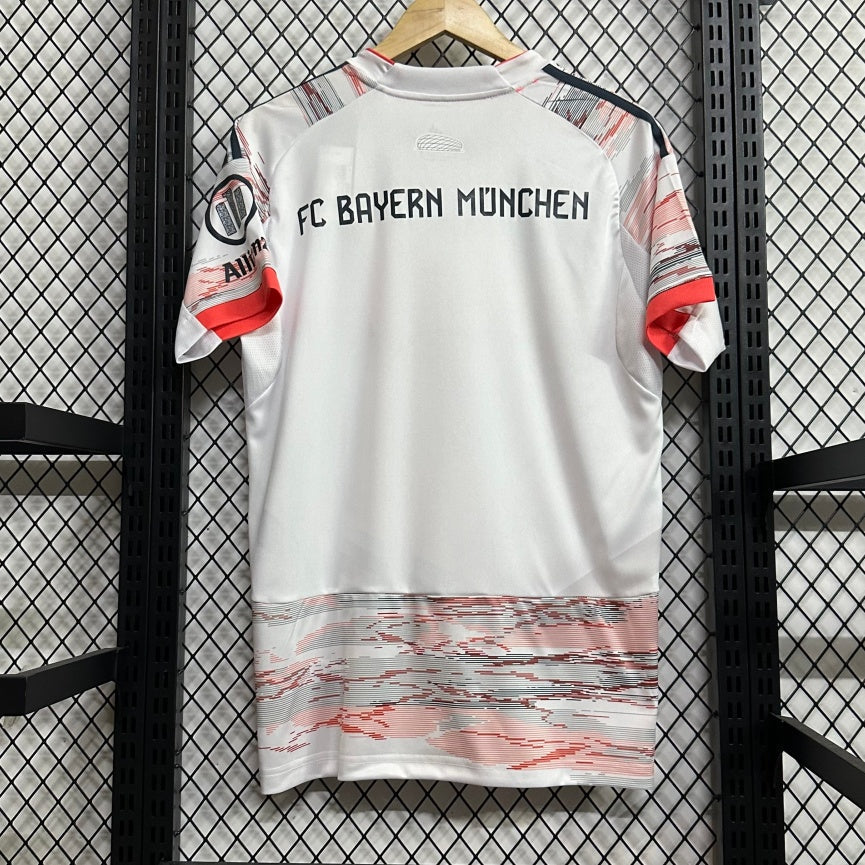 Bayern Munich 2025/26 Away Jersey