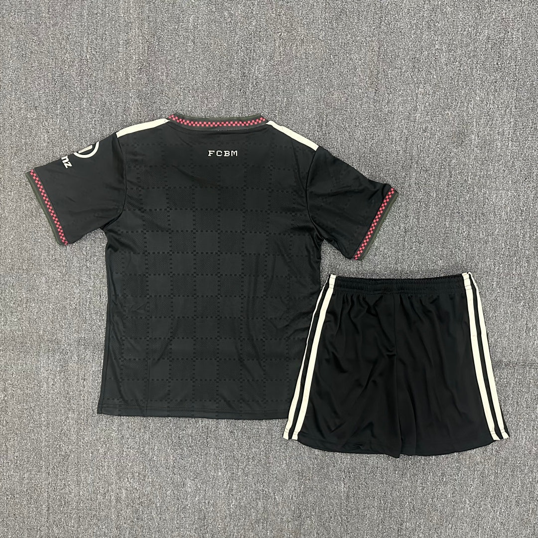 Bayern Munich 2025/26 Kids Away Kit