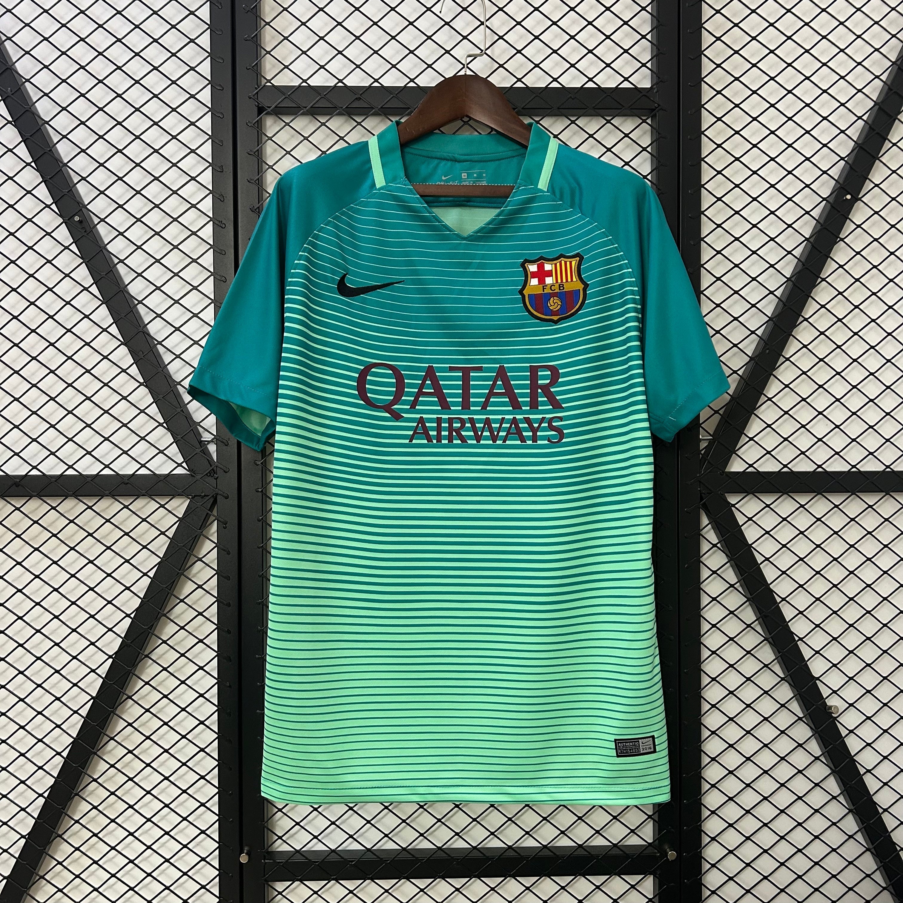Barcelona 2016/17 Third Retro Jersey