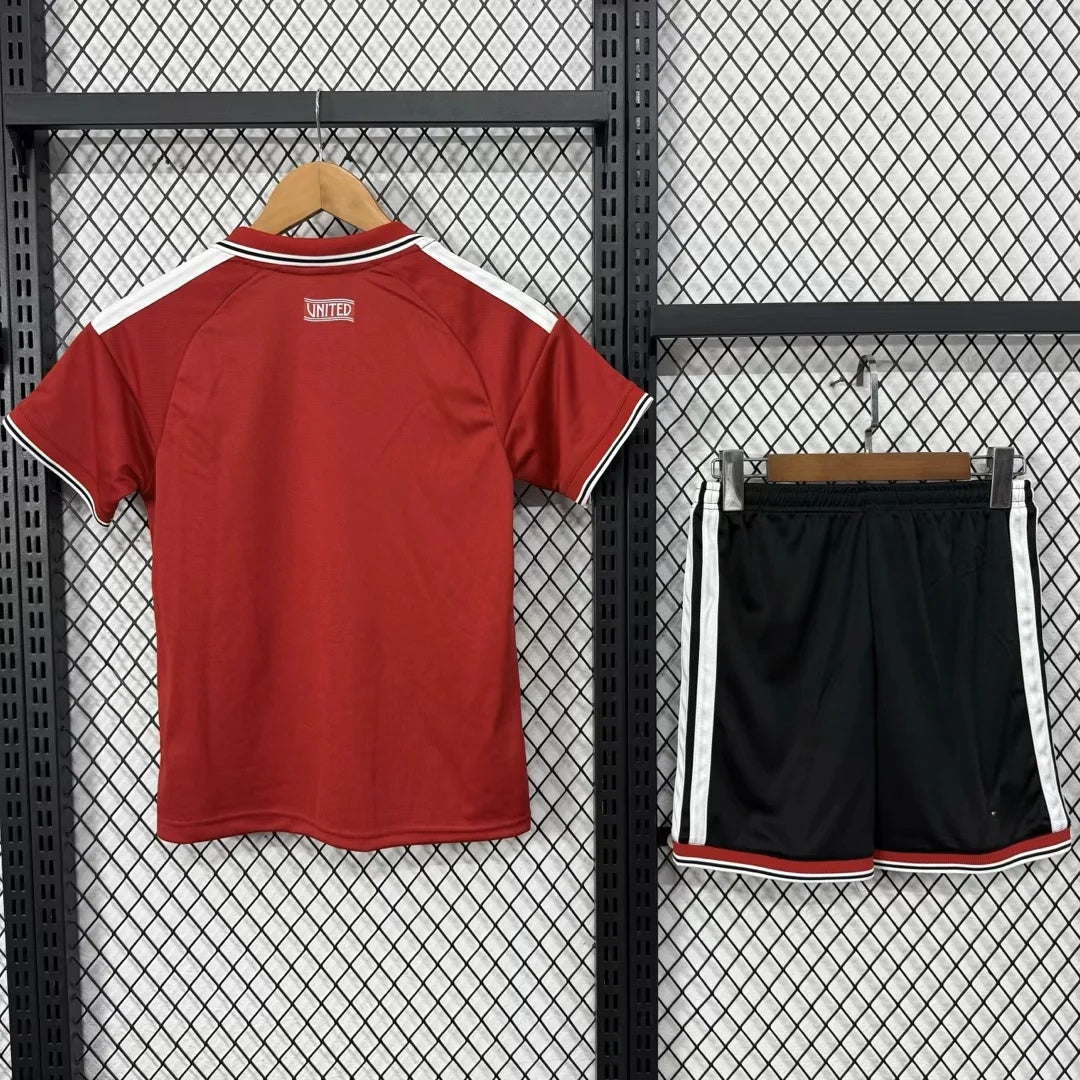 Manchester United 2026/27 Kids Home Kit