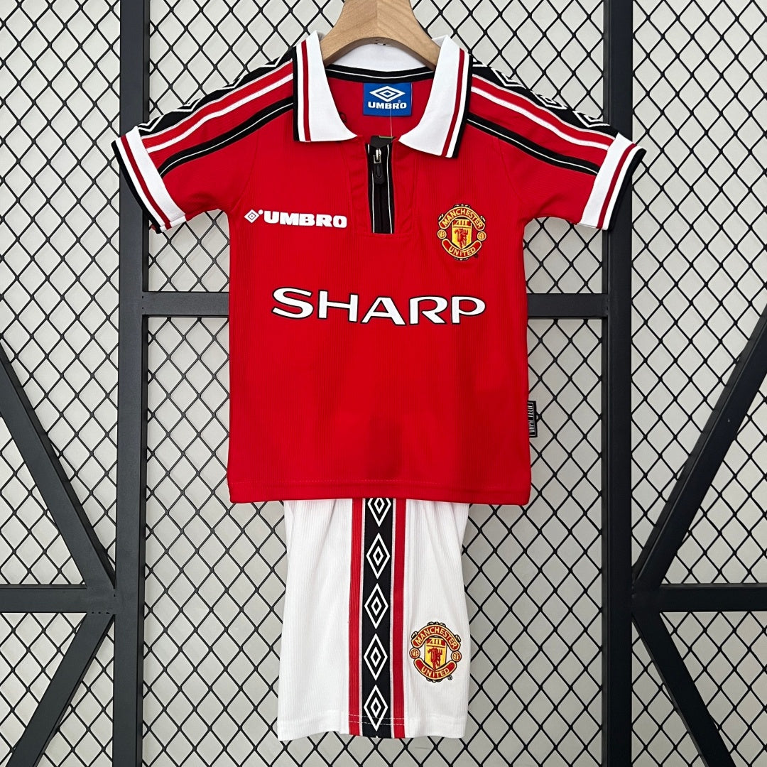 Manchester United 1998–1999 Kids Home Retro Kit